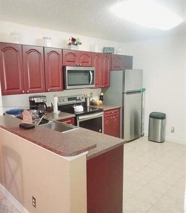 Building Photo - 5761 Riverside Dr