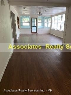 Building Photo - 4 br, 2.5 bath Apartment - 304 NW 36th DR