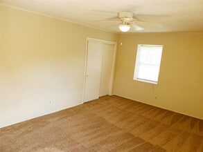 Building Photo - 11806 Hillcroft St