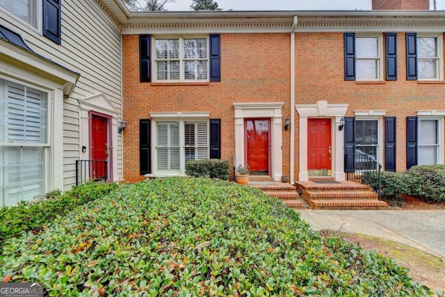 Building Photo - 8 Mt Vernon Cir