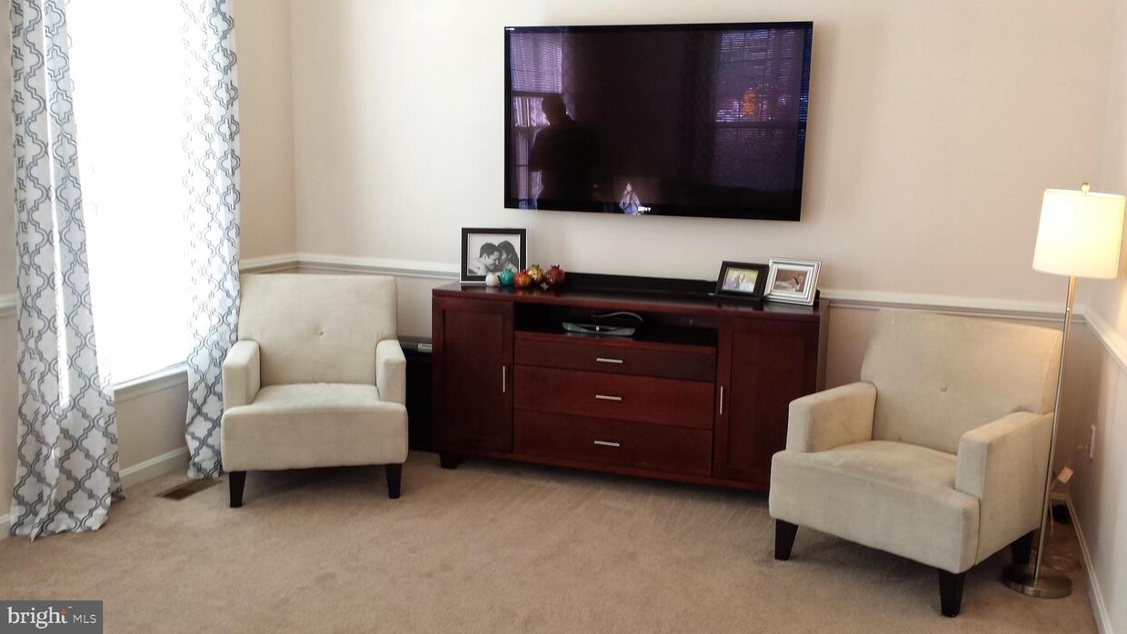 Foto principal - 12170 Abington Hall Pl