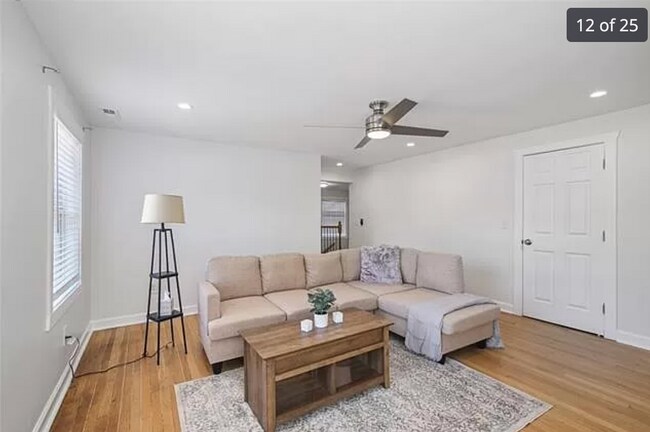 Foto del edificio - 4605 Harrison St
