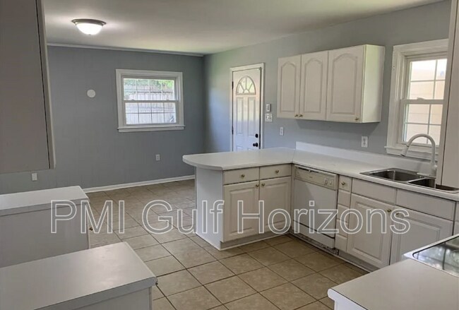 Foto del edificio - 6509 Zeigler Blvd