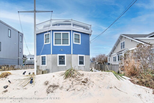 Building Photo - 424 E Longport Ave