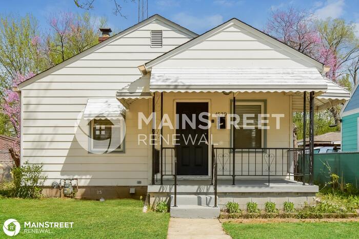 Primary Photo - 4530 Farrington Ave, Indianapolis, IN 46201