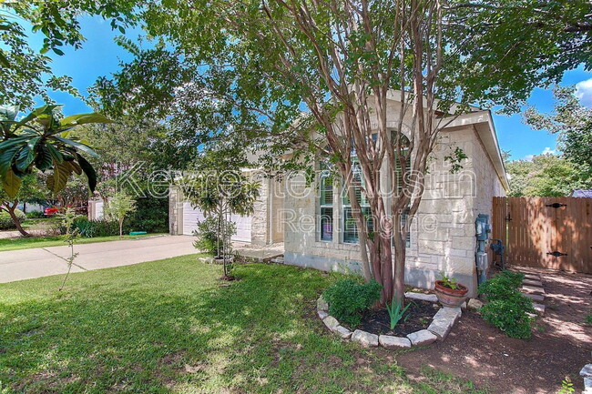 Building Photo - 2300 Garrett Cove