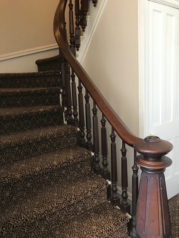 Building Photo - 156 Circular St