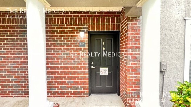 Building Photo - 11802 Meadow Branch Dr