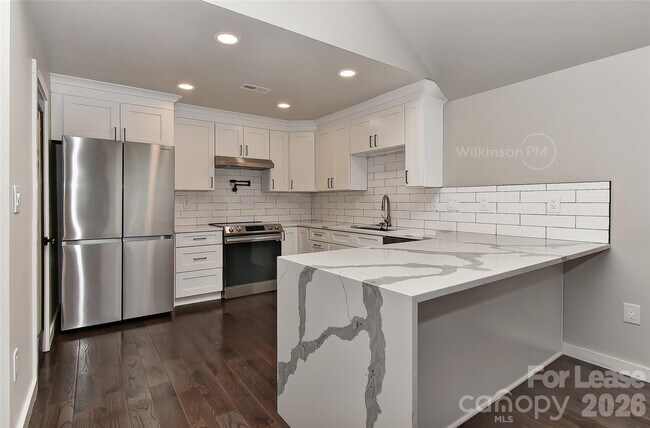 Foto del edificio - 2105 Highland St