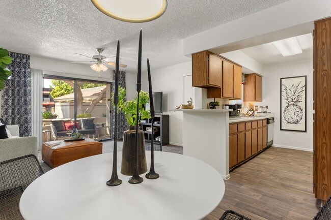 Foto del edificio - North Mountain Village