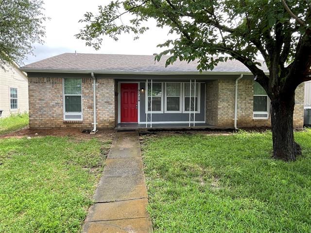 Foto principal - 9724 Faircloud Dr