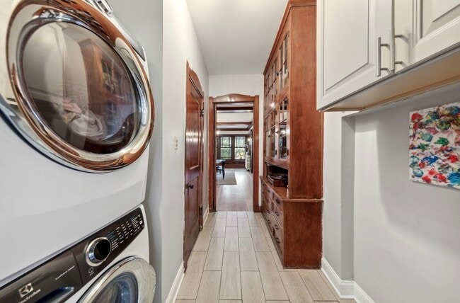 Foto del edificio - 5054 S Woodlawn Ave