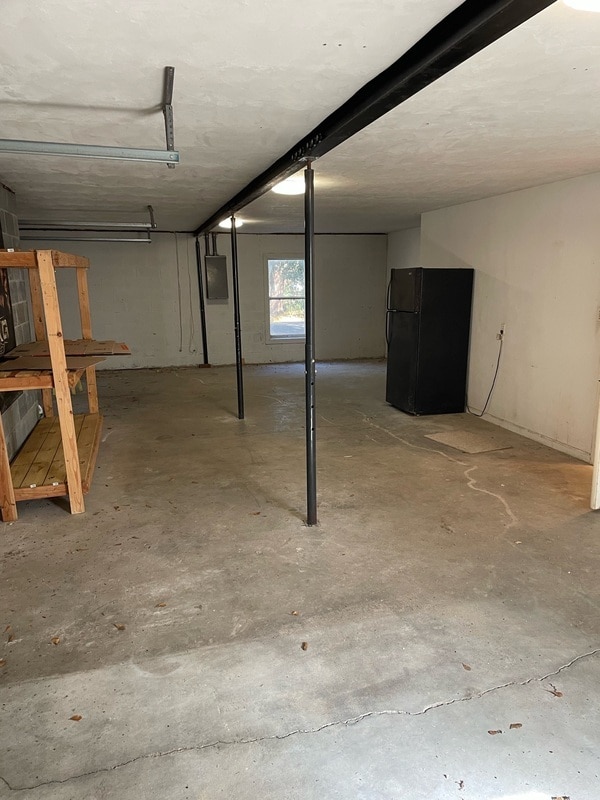 Building Photo - 1901 Faulk Dr