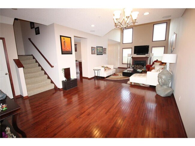 Foto del edificio - 15423 Junegrass Ln