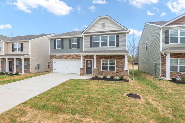 Photo - 5513 English Holly Wy House