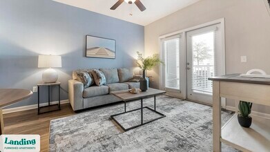 Building Photo - 915 Brentmoor Dr