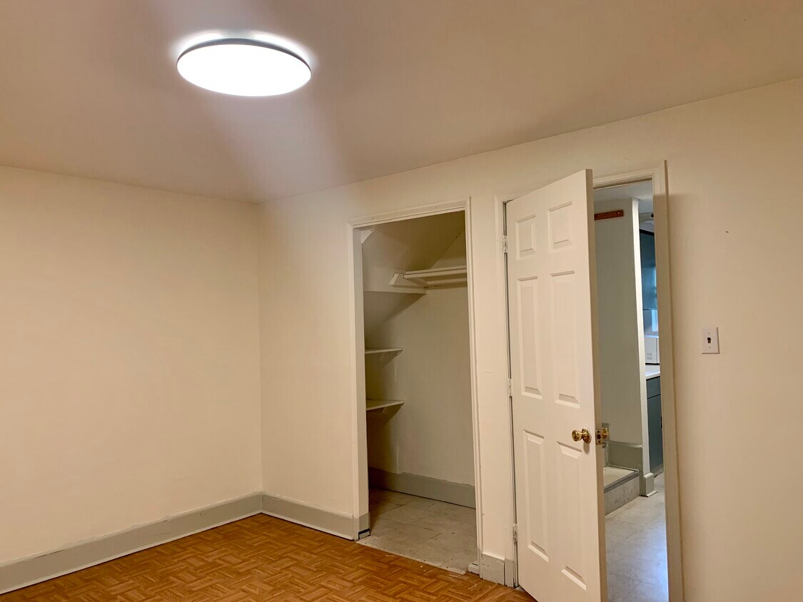 4407 30th St Unit B, Mount Rainier, MD 20712 4407 30th St Mount