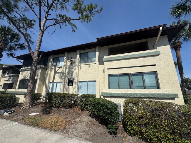 Building Photo - Conveniently Located 1BR/1BA Condo in Orlando! - Priced to Rent!