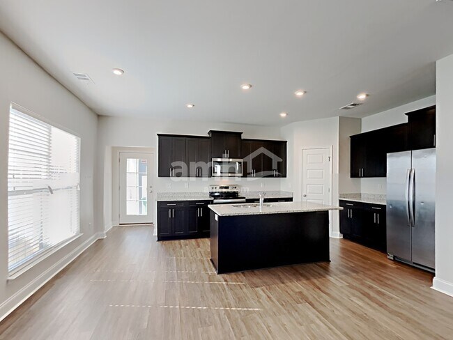 Foto del edificio - 5240 Tupelo Street
