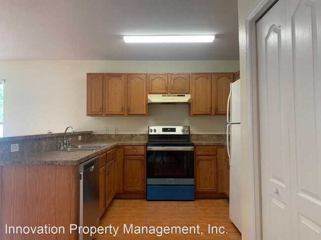 Building Photo - 4 br, 2 bath House - 794 Squirrel Court