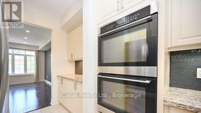 Building Photo - 3069 Preserve Dr