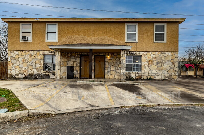 Primary Photo - 6705 Brothers Ln