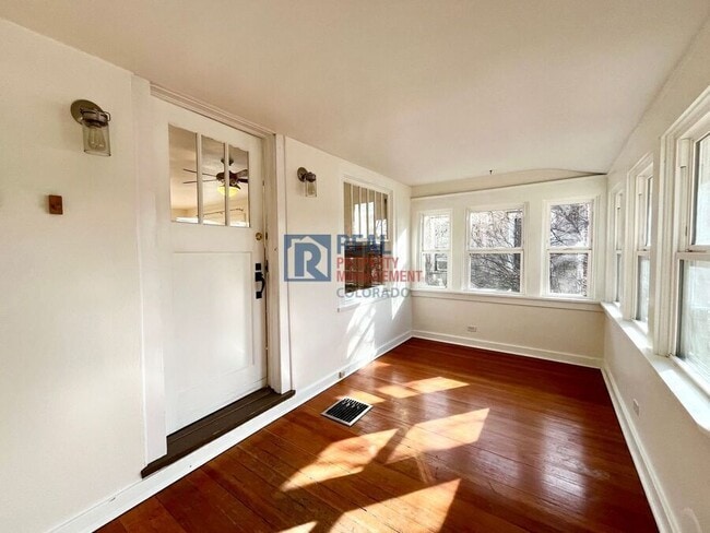 Building Photo - 2066 S Humboldt St