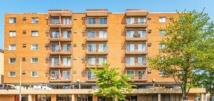 Building Photo - 7830 W North Ave