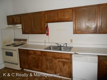 Building Photo - 3 br, 1 bath House - 1130 Prospect