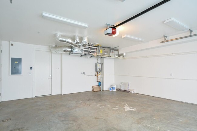 Foto del edificio - 2088 Channing Ave