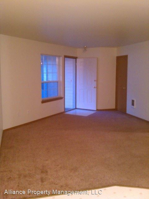 Foto del edificio - 7503-7503 Westbrook Ct