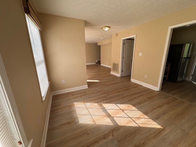 Building Photo - 6901 Ellesmere Dr NW