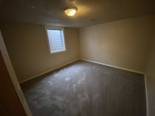 Foto del edificio - Cozy apartment in Potter Highlands!  Available Now!