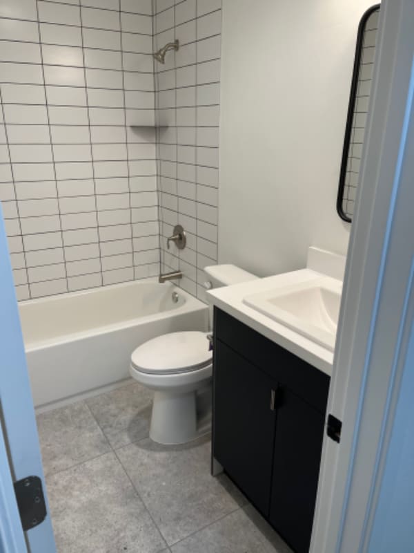 Foto del edificio - 4732 Bancroft St