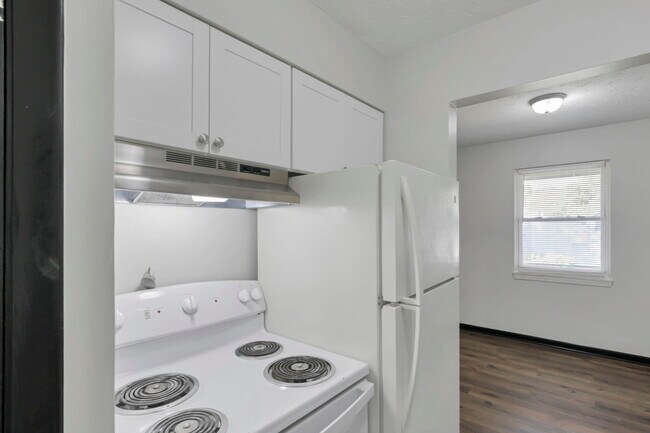 Foto del edificio - 1442 Tiki Ln