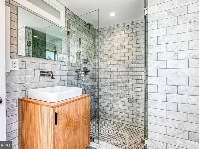 Foto del edificio - 2212 Panama St