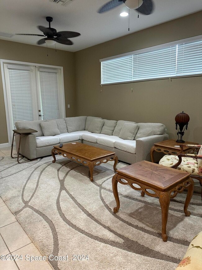 Foto del edificio - 8667 Villanova Dr