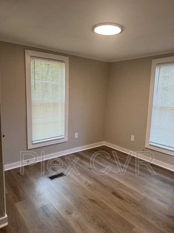 Building Photo - 4226 Oates Ave