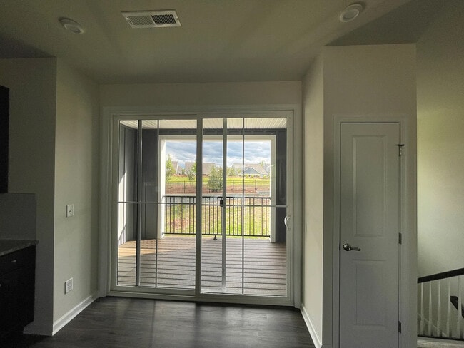 Building Photo - Room in Townhome on Crudent Rd