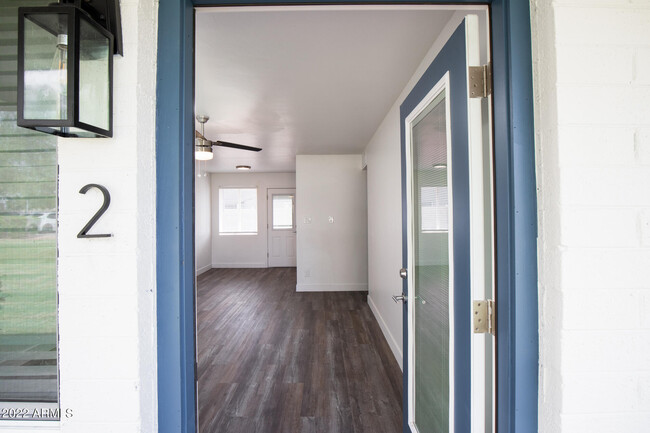 Foto del edificio - 3426 N 38th St