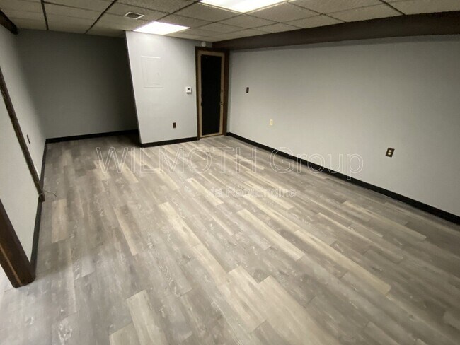 Foto del edificio - 11903 E Welland St