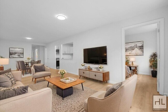 Foto del edificio - 72 DRIVE