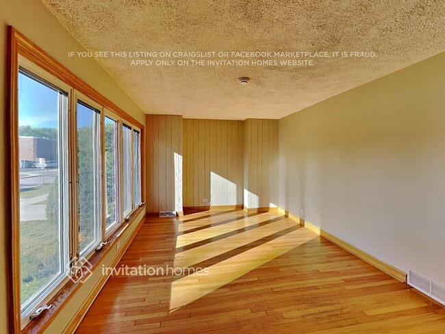 Foto del edificio - 4329 Madison Ave