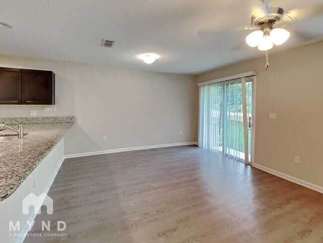 Building Photo - 791 Henley Ct