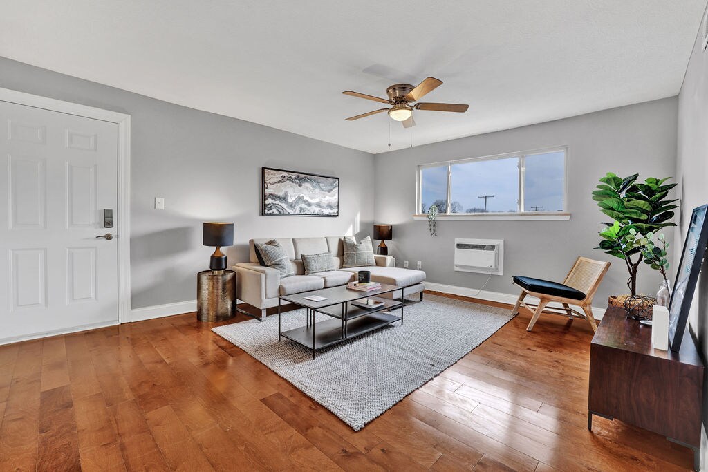 Foto principal - 1580 E Mound St