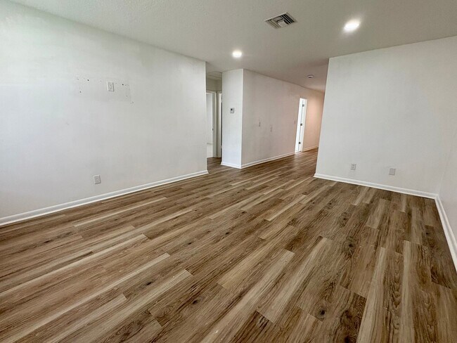 Foto del edificio - 1135 SW Spruce St