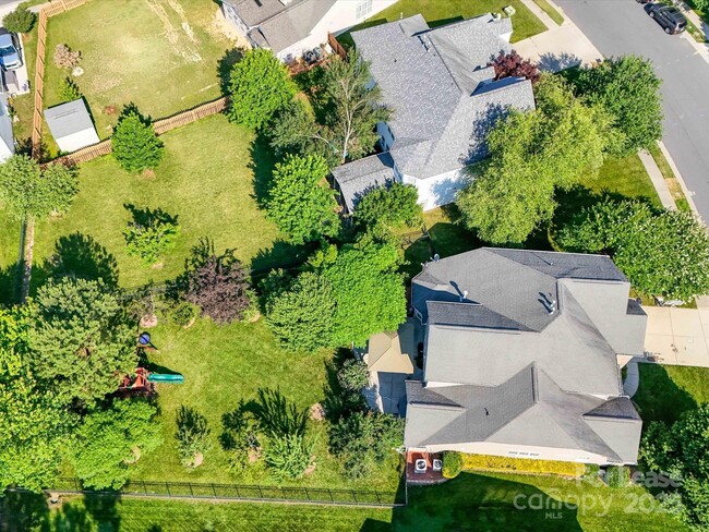 Foto del edificio - 15340 Prescott Hill Ave