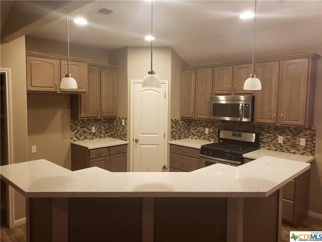 Building Photo - 411 Tuscany Dr
