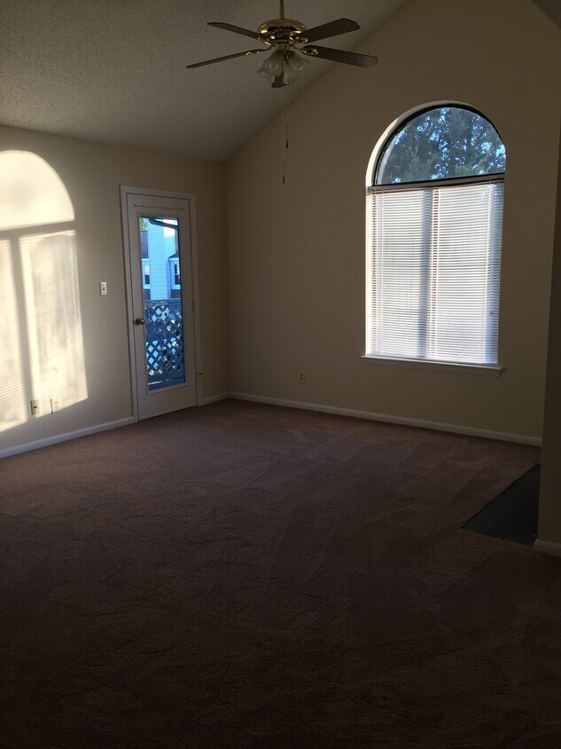 Foto principal - 862 24th St