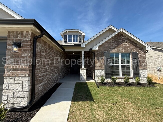 Foto del edificio - For Lease | Owasso New Construction | Available Now!
